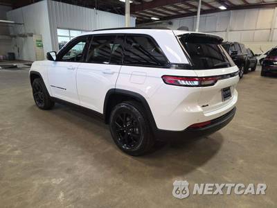 2024 Jeep Grand Cherokee Altitude - zdjęcie 2 z 24 - miniatura