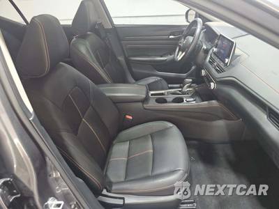 2021 Nissan Altima SR - zdjęcie 18 z 30 - miniatura