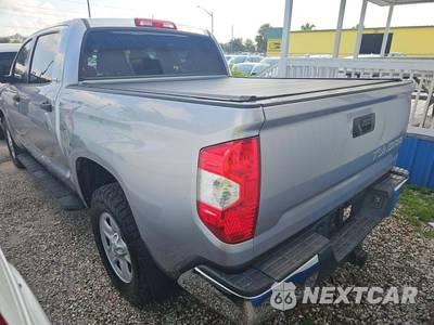 2019 Toyota Tundra SR5 Crew Cab Short Bed - zdjęcie 2 z 24 - miniatura