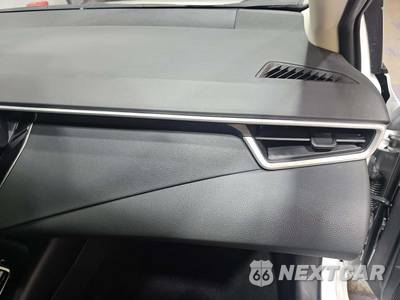 2025 Toyota Corolla LE Sedan - zdjęcie 19 z 24 - miniatura