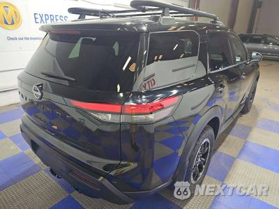 2023 Nissan Pathfinder Rock Creek - zdjęcie 3 z 26 - miniatura