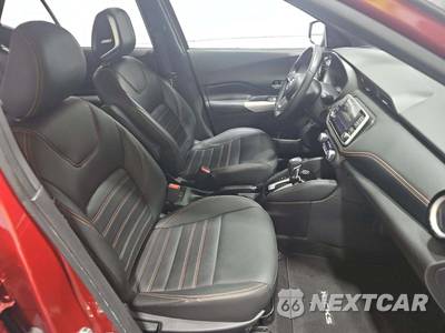 2019 Nissan Kicks SR - zdjęcie 18 z 25 - miniatura