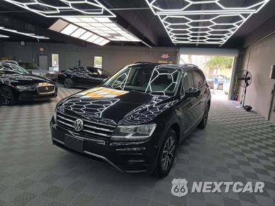 2020 Volkswagen Tiguan SE - zdjęcie 1 z 31 - miniatura