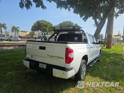 2019 Toyota Tundra 1794 Edition Crew Cab Short Bed - zdjęcie 3 z 33 - miniatura