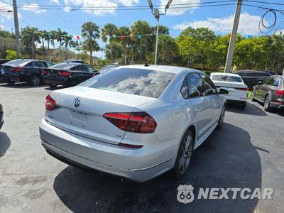 2018 Volkswagen Passat 2.0T R-Line - zdjęcie 3 z 33 - miniatura