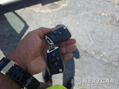 2023 Volkswagen Tiguan S - zdjęcie 8 z 26 - miniatura