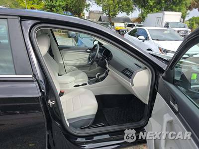 2023 Volkswagen Jetta SE - zdjęcie 18 z 22 - miniatura