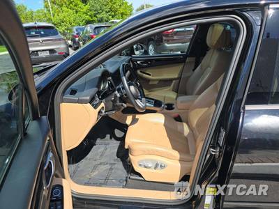 2024 Porsche Macan - zdjęcie 6 z 25 - miniatura