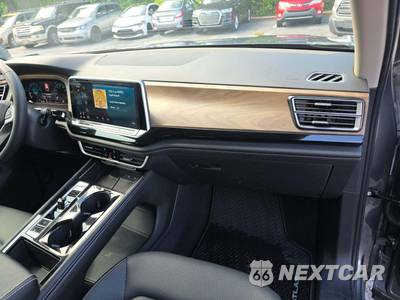 2024 Volkswagen Atlas 2.0T SE w/Technology - zdjęcie 20 z 25 - miniatura