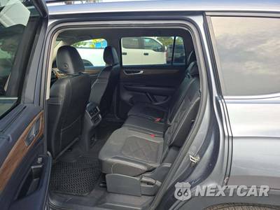 2024 Volkswagen Atlas 2.0T SE w/Technology - zdjęcie 13 z 25 - miniatura