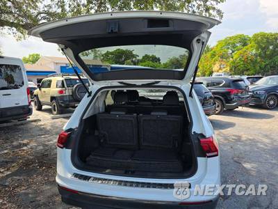 2021 Volkswagen Tiguan SE - zdjęcie 15 z 25 - miniatura