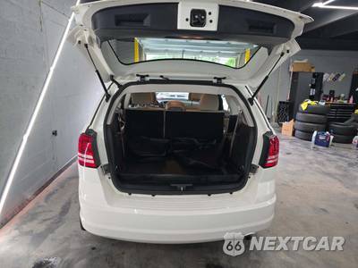 2015 Dodge Journey American Value Pkg - zdjęcie 15 z 28 - miniatura