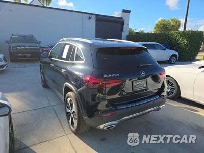 2025 Mercedes-Benz GLA 250 - zdjęcie 2 z 29 - miniatura