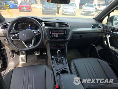 2024 Volkswagen Tiguan SE R-Line Black - zdjęcie 10 z 26 - miniatura