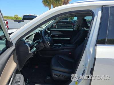 2024 Toyota Grand Highlander Limited - zdjęcie 6 z 23 - miniatura