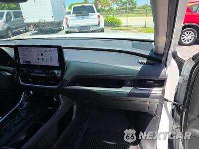 2024 Toyota Grand Highlander Limited - zdjęcie 20 z 23 - miniatura