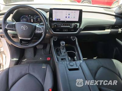 2024 Toyota Grand Highlander Limited - zdjęcie 10 z 23 - miniatura