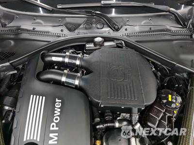 2019 BMW M4 Coupe CS - zdjęcie 22 z 31 - miniatura