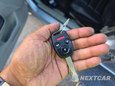 2012 Honda Civic Sedan LX - zdjęcie 8 z 36 - miniatura