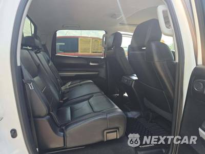 2019 Toyota Tundra TRD Pro Crew Cab Short Bed - zdjęcie 13 z 22 - miniatura