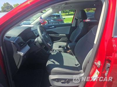 2024 Volkswagen Taos SE - zdjęcie 3 z 18 - miniatura