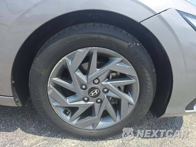 2024 Hyundai Elantra SEL - zdjęcie 31 z 34 - miniatura