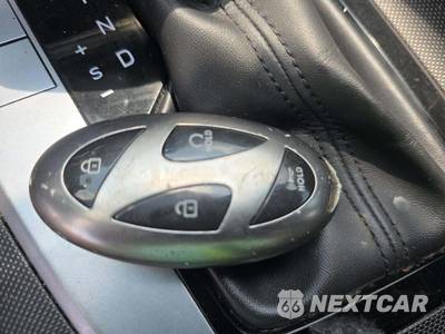 2024 Hyundai Elantra SEL - zdjęcie 5 z 34 - miniatura