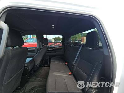 2024 Chevrolet Silverado 1500 LT Crew Cab Medium Bed - zdjęcie 13 z 25 - miniatura