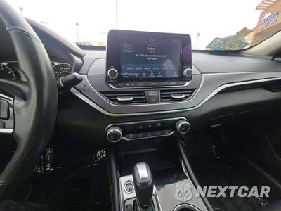 2024 Nissan Altima SR - zdjęcie 10 z 23 - miniatura