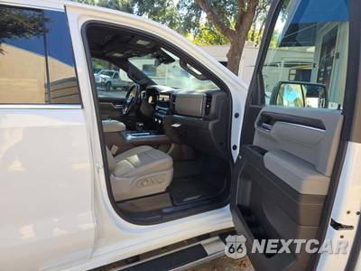 2023 GMC Sierra 1500 SLT Crew Cab Short Bed 4SA - zdjęcie 15 z 20 - miniatura
