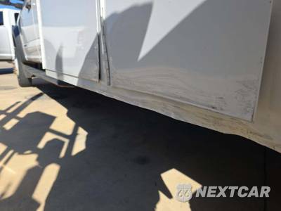 2019 Ford Super Duty F-550 Cab Chassis XL Crew Cab DRW - zdjęcie 23 z 28 - miniatura