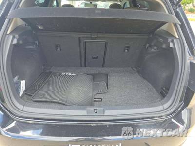 2018 Volkswagen Golf SE Hatchback - zdjęcie 11 z 27 - miniatura