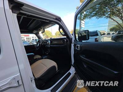 2020 Jeep Wrangler Unlimited Sport S - zdjęcie 18 z 27 - miniatura