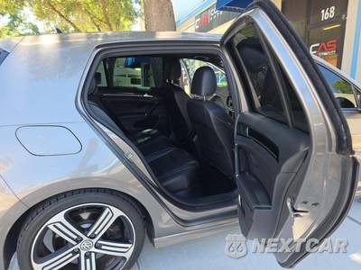 2016 Volkswagen Golf R Hatchback - zdjęcie 13 z 28 - miniatura