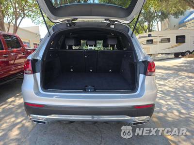 2020 Mercedes-Benz GLC 300 4MATIC - zdjęcie 14 z 23 - miniatura