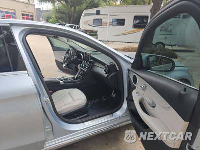 2015 Mercedes-Benz C 300 Sedan - zdjęcie 15 z 26 - miniatura