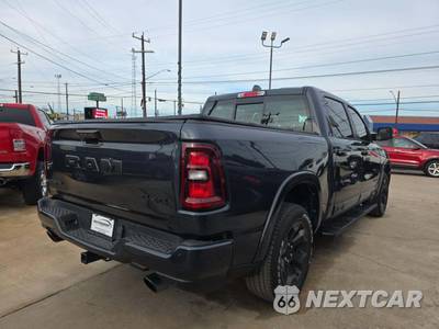 2025 Ram 1500 Lone Star Crew Cab Short Bed - zdjęcie 3 z 21 - miniatura