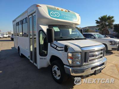 2018 Ford Super Duty E-350 Cutaway DRW - zdjęcie 4 z 23 - miniatura