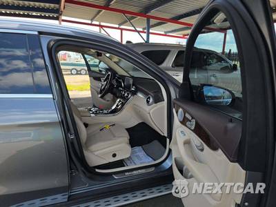2017 Mercedes-Benz GLC 300 - zdjęcie 18 z 25 - miniatura