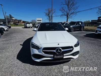 2025 Mercedes-Benz C 300 4MATIC - zdjęcie 2 z 34 - miniatura