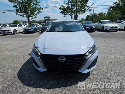 2024 Nissan Altima SR - zdjęcie 2 z 32 - miniatura
