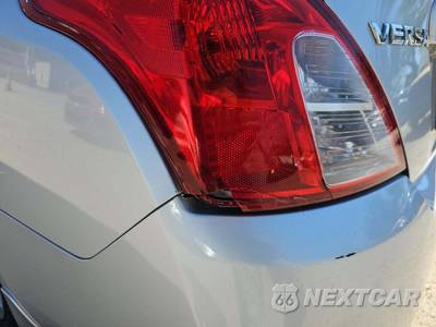 2015 Nissan Versa S Plus - zdjęcie 20 z 21 - miniatura