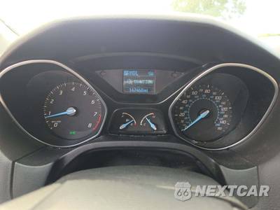 2012 Ford Focus SE Hatchback - zdjęcie 9 z 32 - miniatura