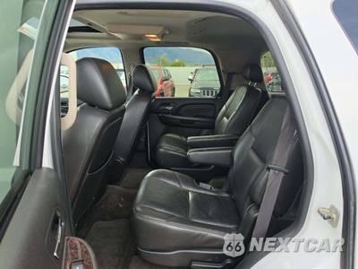 2010 GMC Yukon Denali 1500 5SA - zdjęcie 13 z 25 - miniatura