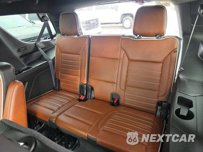2024 GMC Yukon Denali Ultimate - zdjęcie 14 z 24 - miniatura