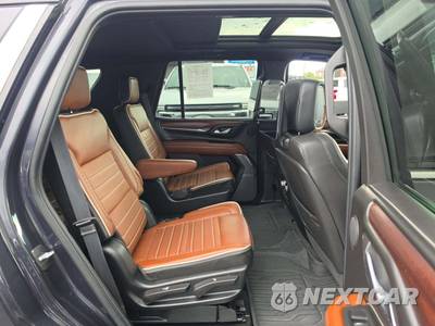 2024 GMC Yukon Denali Ultimate - zdjęcie 17 z 24 - miniatura