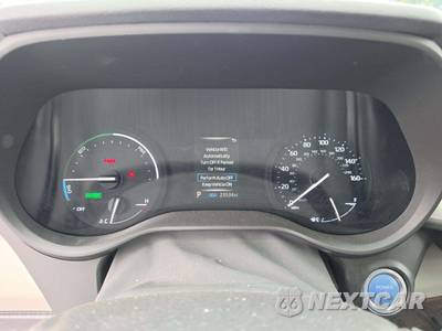 2024 Toyota Sienna XLE 8-Passenger 120.5" WB - zdjęcie 9 z 24 - miniatura