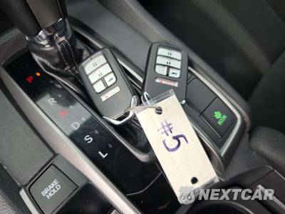 2020 Honda Civic Hatchback EX - zdjęcie 8 z 24 - miniatura