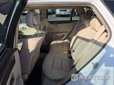 2016 Mercedes-Benz E 350 Sport 4MATIC Wagon - zdjęcie 13 z 31 - miniatura