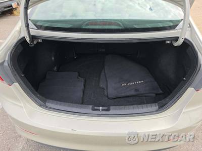 2017 Hyundai Elantra Value Edition Sedan - zdjęcie 14 z 27 - miniatura